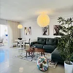 Enchanting House South Tenerife, Sea View アパート *