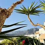 Enchanting House South Tenerife, Sea View أذيخي