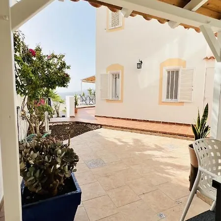 Enchanting House South Tenerife, Sea View アパート アデヘ