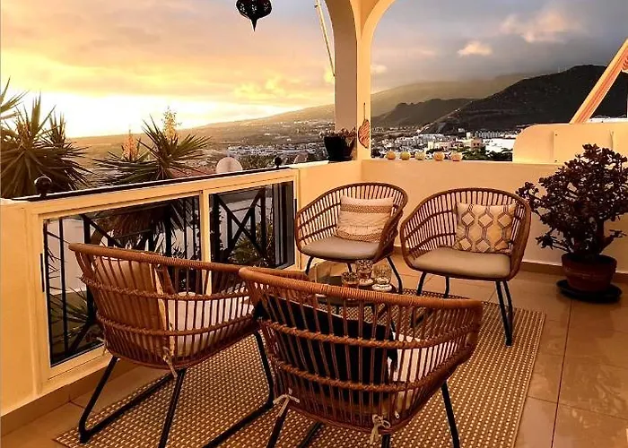 Enchanting House South Tenerife, Sea View * 아데제