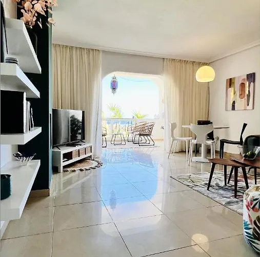 Enchanting House South Tenerife, Sea View * אדחה