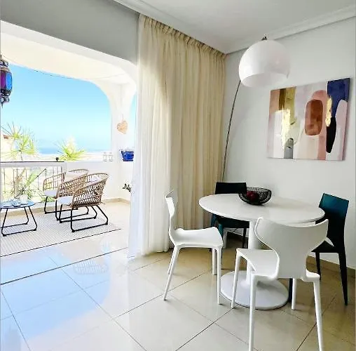 Enchanting House South Tenerife, Sea View