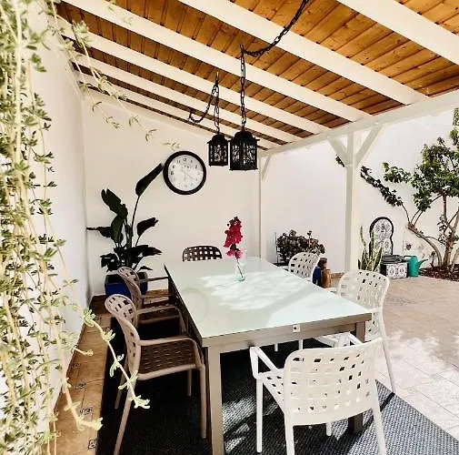 Enchanting House South Tenerife, Sea View アパート