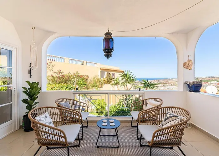Enchanting House South Tenerife, Sea View アパート *