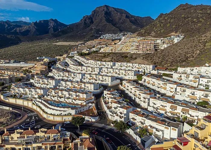 Enchanting House South Tenerife, Sea View アパート